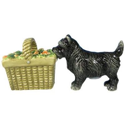 The Wizard Of Oz Toto And Basket Salt And Pepper Shakers