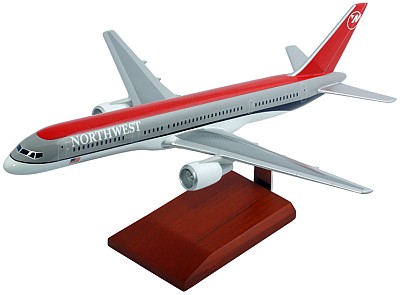 B757-200 Northwest Airlines 1/100 Scale Model Aircraft