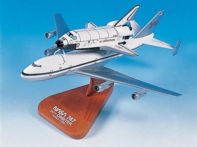 B747 with Space Shuttle 1/200 Scale Model