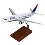B737-800 Delta Airlines  1/100 Scale Model Aircraft