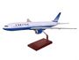 B767-300 United Airlines 1/100 Scale Model Aircraft